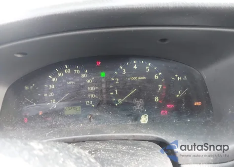 2001 Infiniti Qx4 Luxury z USA, uszkodzony, nr VIN JNRDR09Y21W211344